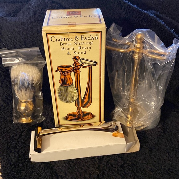 Crabtree Evelyn Brass Shaving Brush Razor and Stand